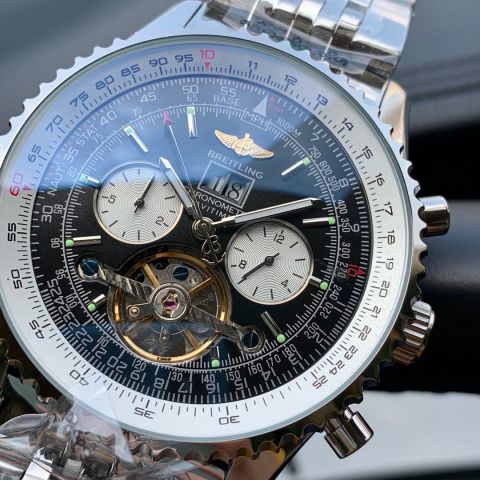 百年灵航空时计系列腕表 百年灵别致飞轮臻品男士机械腕表